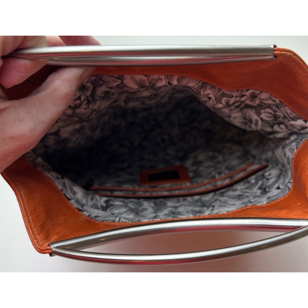 Hobo International Fold Over Clutch Pumpkin Orange Leather Handbag - Picture 7 of 11